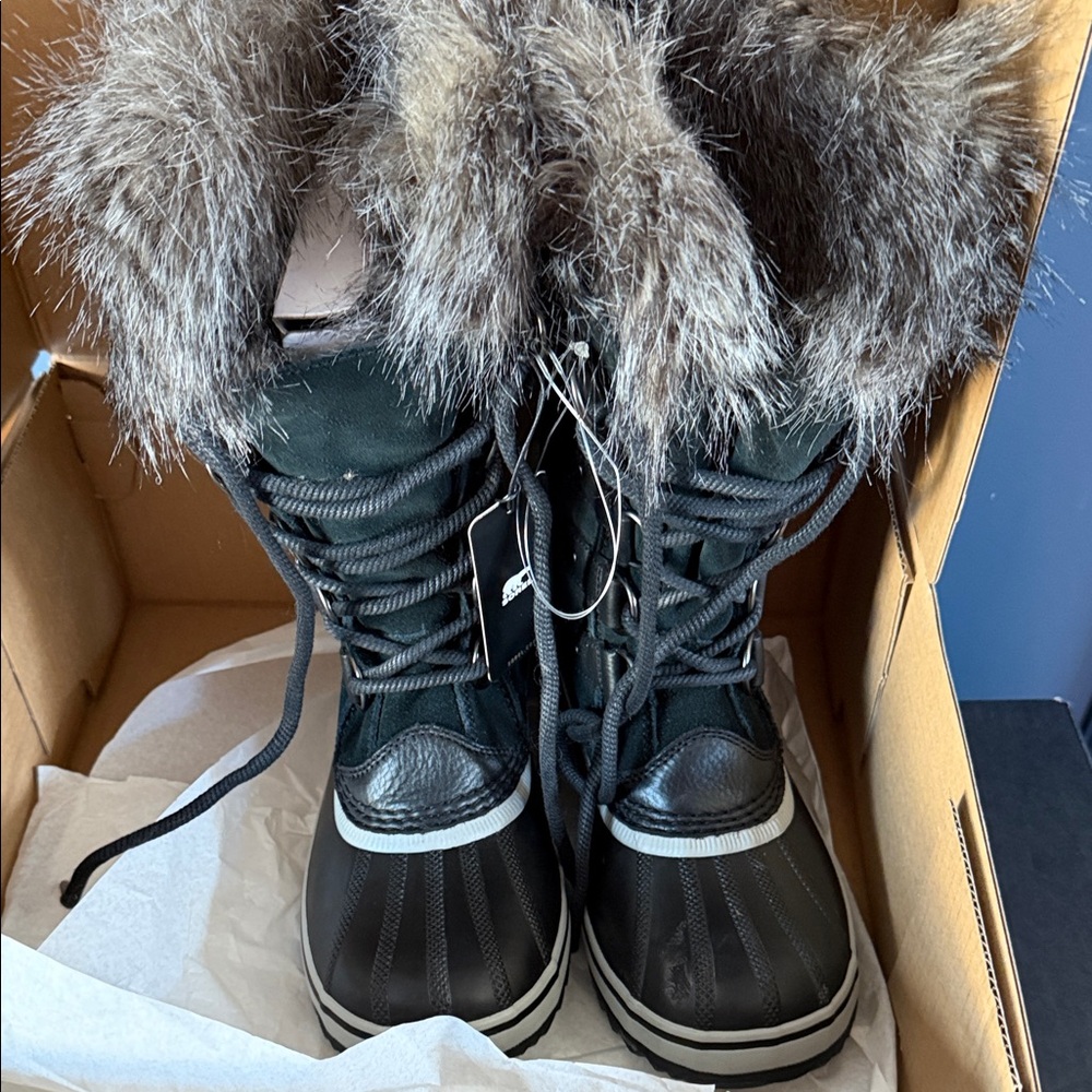 Sorel Joan of arc boots